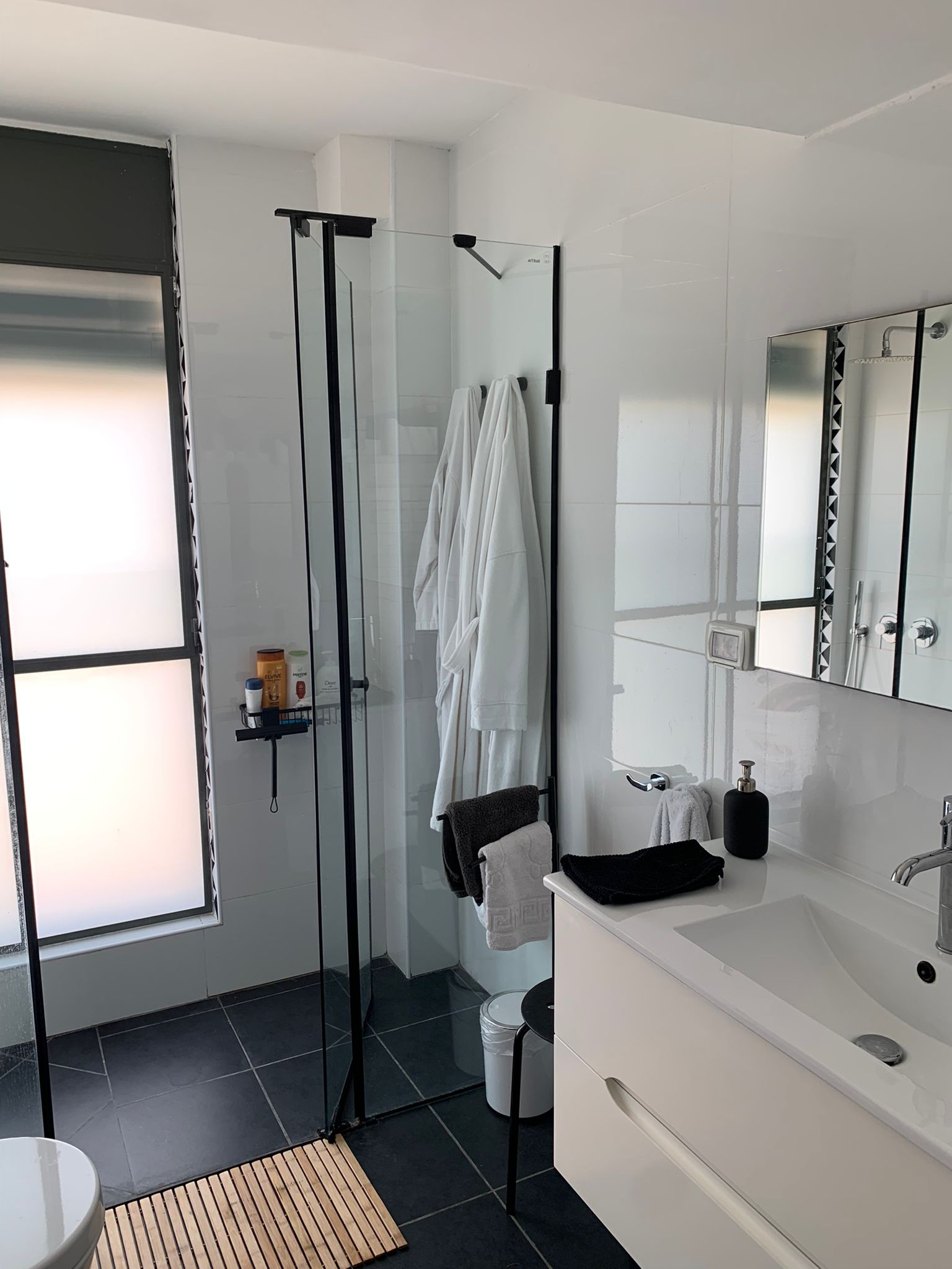 Large Bathrom